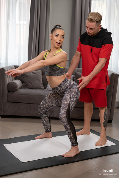 Anastasia Brokelyn in Train Me from Joymii